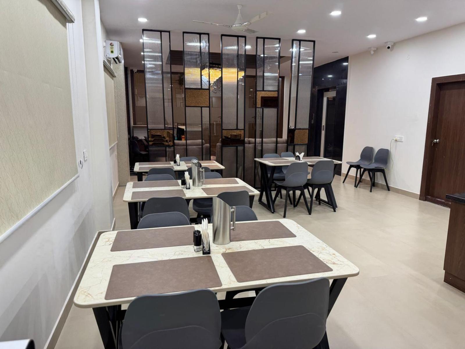 Hotel Apex Inn Hyderabad Airport Exterior photo